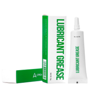 شحم تزييت من كرياليتي يقلّل الاحتكاك والضوضاء،. image