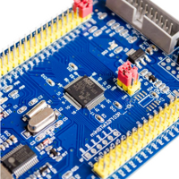 بورد اس تي ام 32 من شركة اي ار ام 72MHz يعمل بتردد 128KFlash وذاكرة خزن 20KRAM وذاكرة عشوائية image